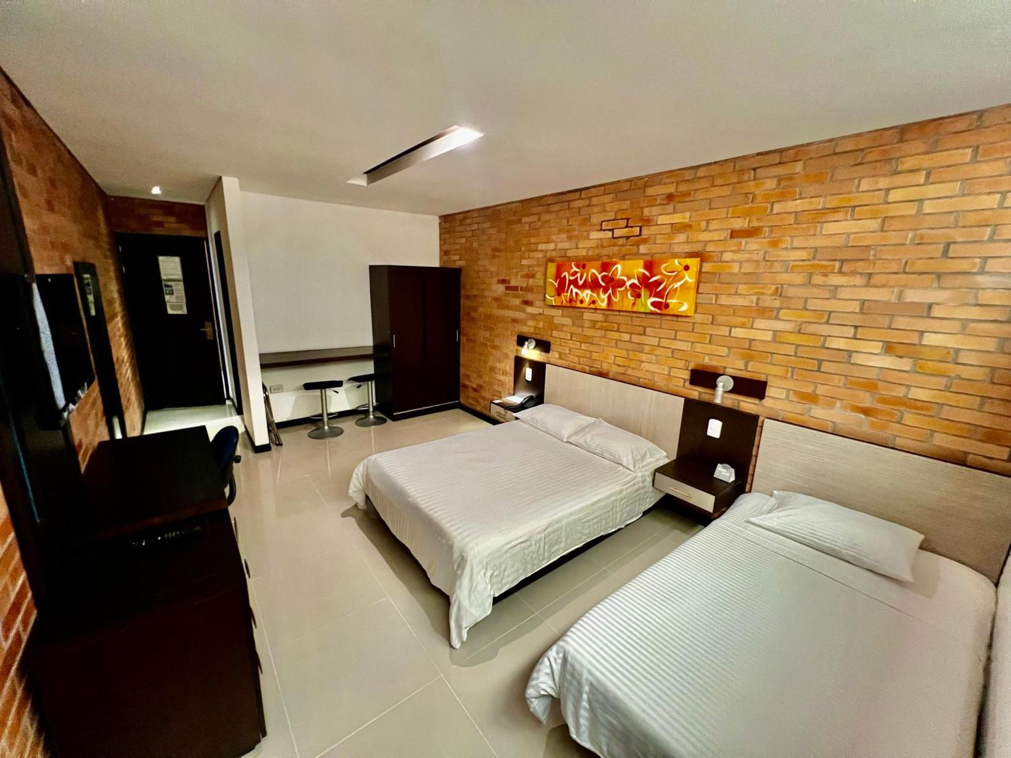 Hotel Toscana Oriente Rionegro Buitenkant foto