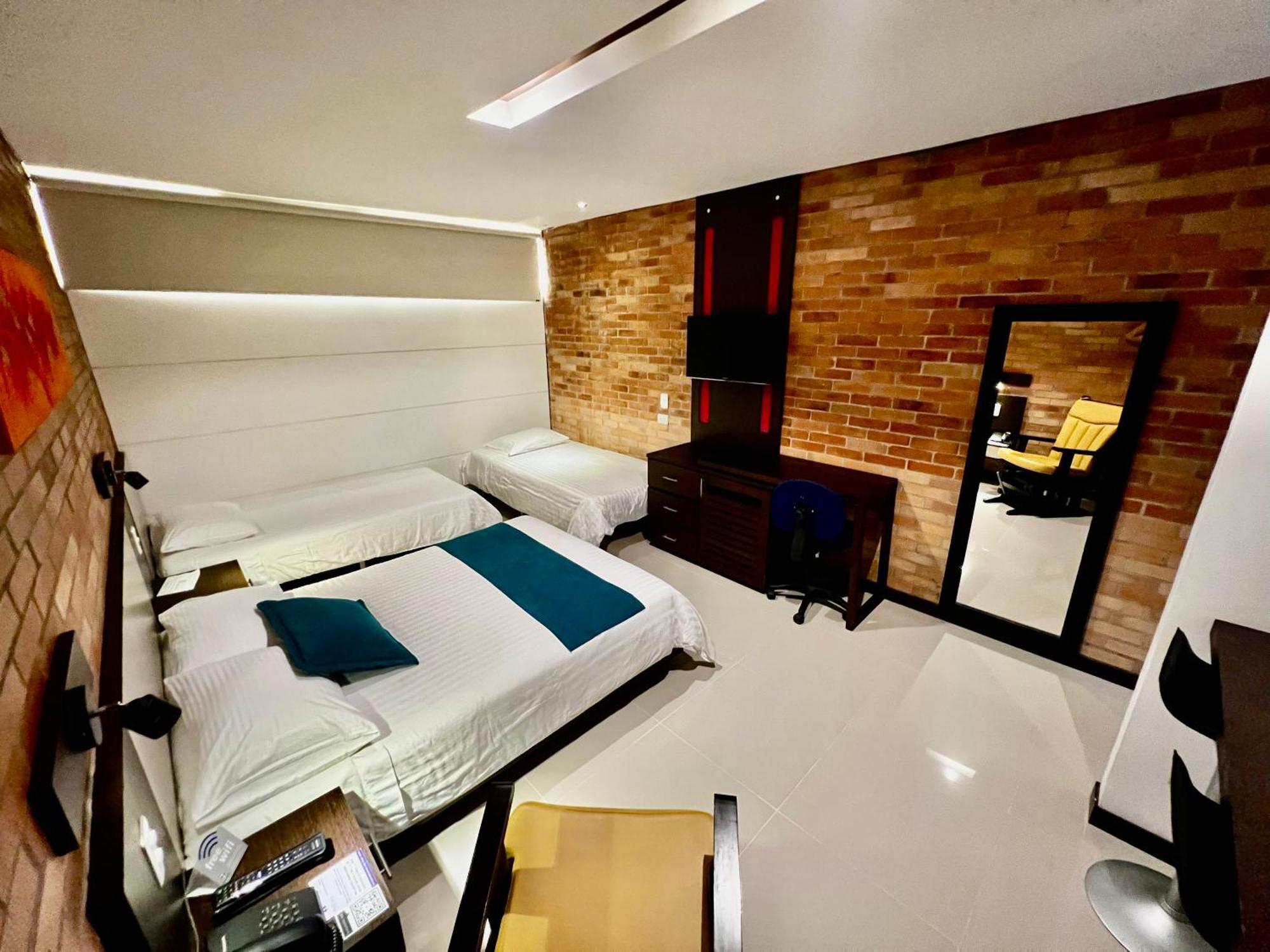 Hotel Toscana Oriente Rionegro Buitenkant foto
